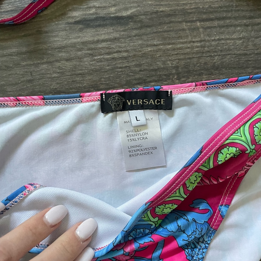 Versace two piece bikini - Picture 7 of 10